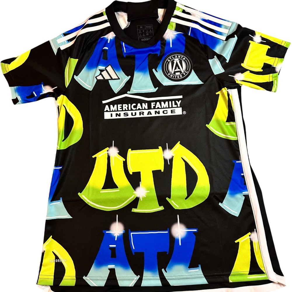 Adidas Atlanta United FC Graffiti Jersey Short Sleeve Polyester Mens Medium NWOT